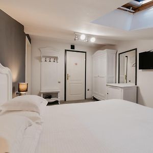 Chambre Standarde Lit Queen-Size